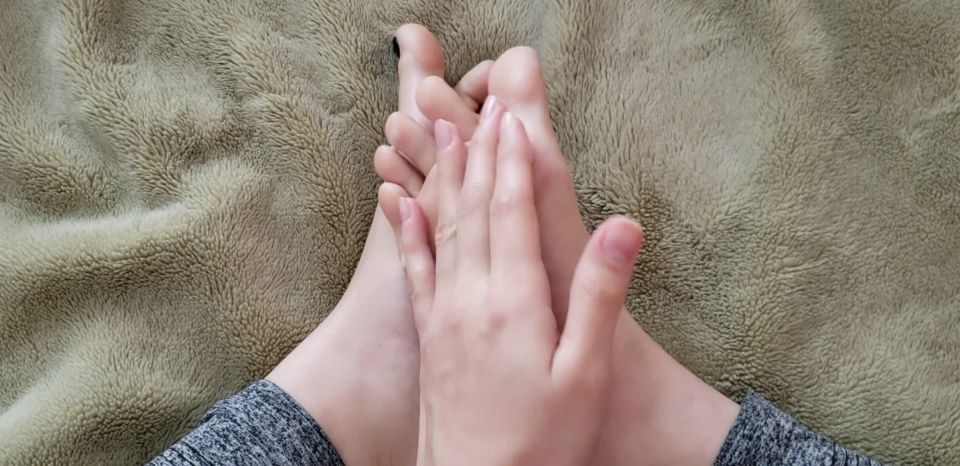 free adult clip 46 korean feet fetish feet porn | prii feet -35305271-Outro ngulo Me respondam o qu | feet