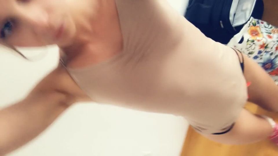 Onlyfans - Angel Emily - angelemilyxxxx - angelemilyxxxxJe ne sais pas si la video etait visible pour vous alors je la remet - 04-12-2018