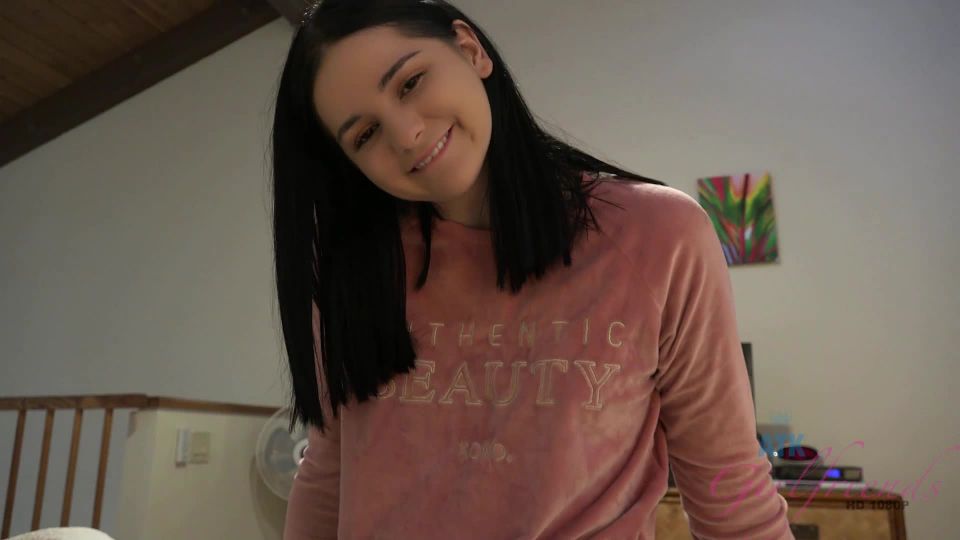 gratis adulto clip 46 Violet te despierta con una mamada en los pies porno pies sudoroso fetiche
