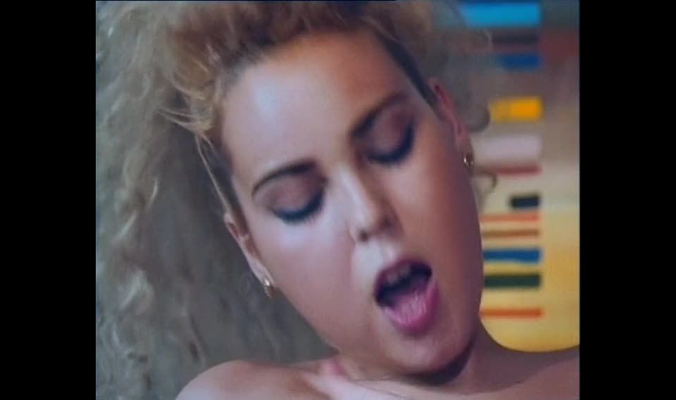 video en línea adulto 25 Alice nel Paese delle Pornomeraviglie - EVA en anal femdom porno rimming