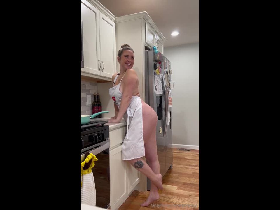 Tormenta de pedrisco (tormenta de hail93) Sextape de cocina BG Onlyfans (Pornstar)