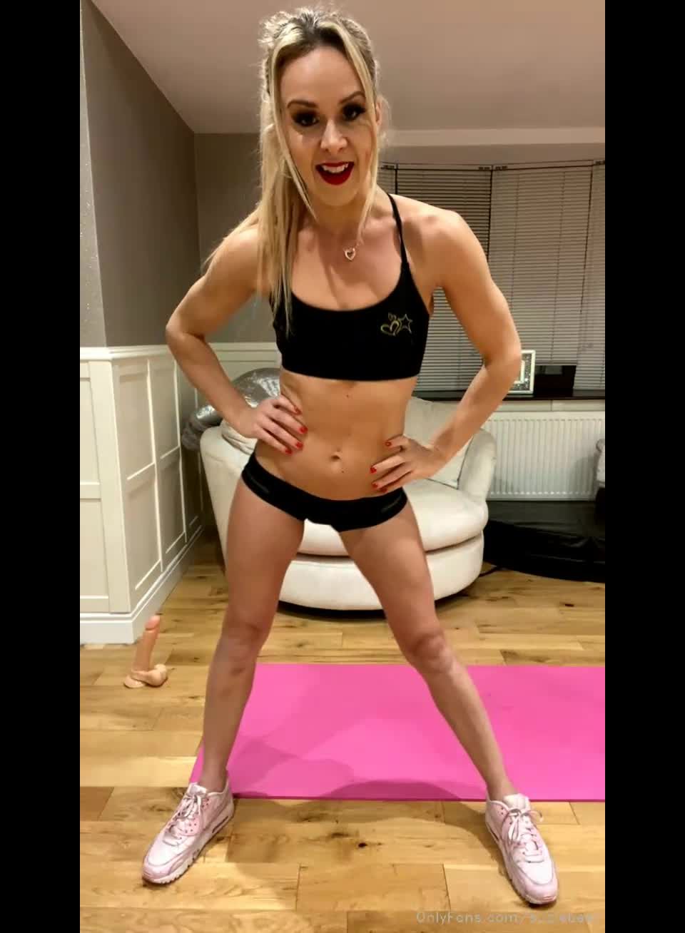 Suzie - suziebest SuziebestWould you like me as your personal trainer - 12-04-2020 - Amateur