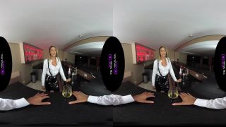 Virtualrealtrans presenta Bellatrix después de Disco Party