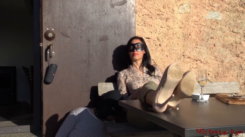 Señora Sarah Dom - Tiempo Apero - HD 720P