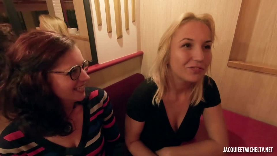 Ivanah, Flora – Quand Ivanah, 25ans, rencontre Flora, 32ans (HD) Pantyhose