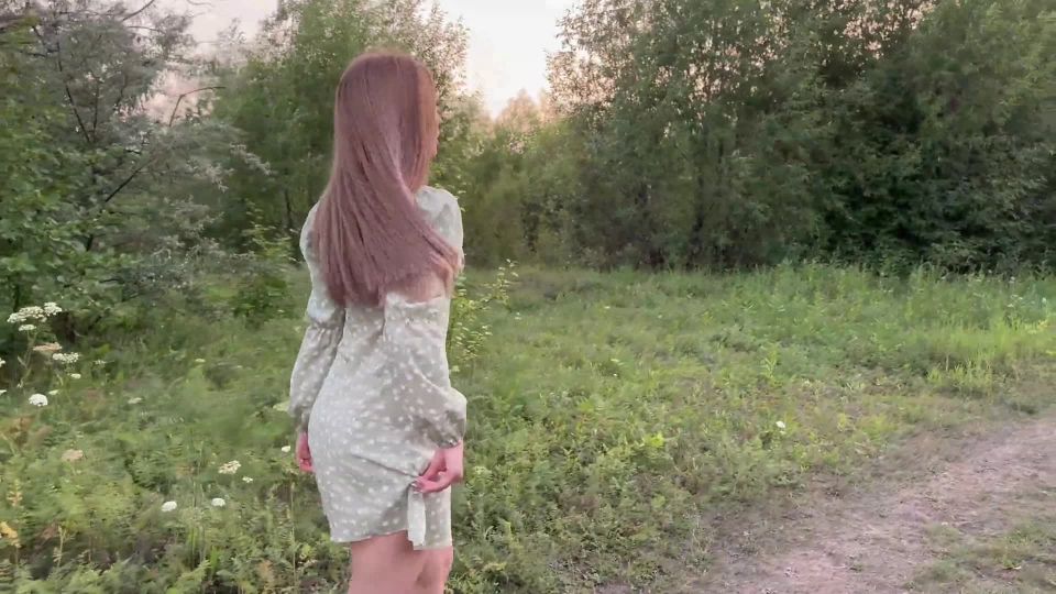 Girlfriend Sucked Deep Throat And Was Fucked Hard In The Woods 1080p