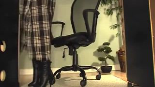 OfficeGirls (300410) Secretary In Black leather Fetish Boots And Stockings Candid (mp4)