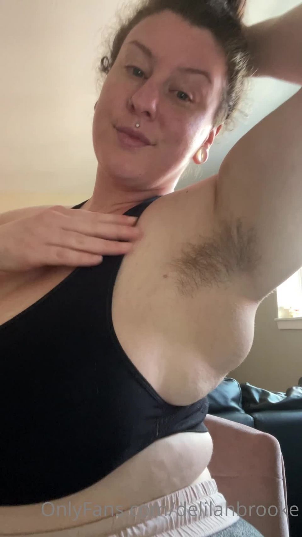 DelilahBrooke () Delilahbrooke - my pits are a little extra sweaty today they smell sooo good though trying to make it th 01-10-2021