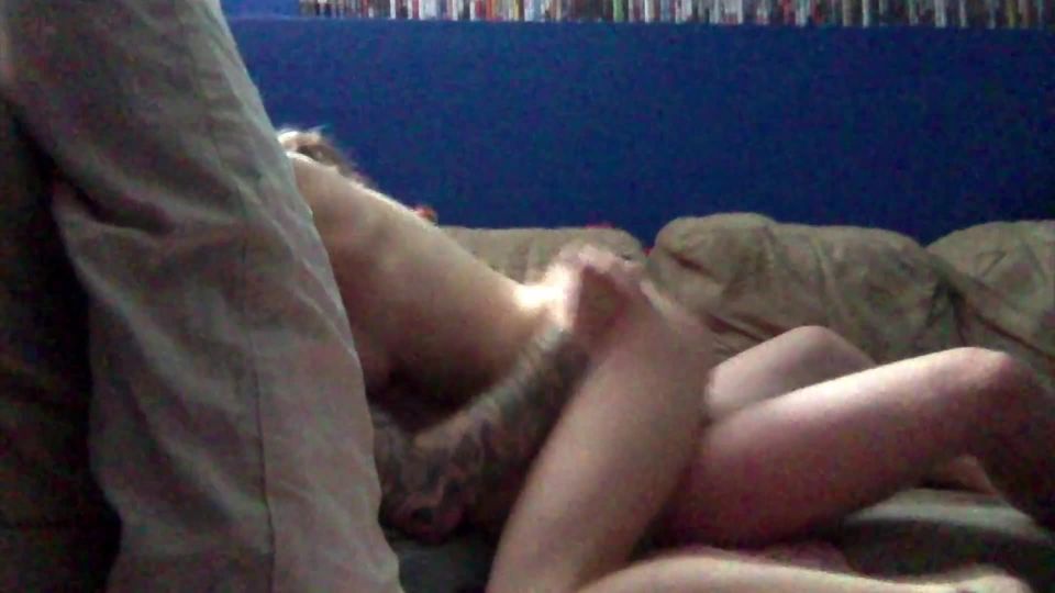 Noches de vecinos candentes: Desbloquear el deseo prohibido