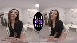 TmwVRnet  Desperate Masturbation By Dissatisfied Beauty