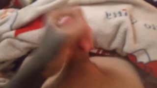 Hd Porn Man wakes up very horny and masturbates wonderfully and moans until he cums, what a delicious dick