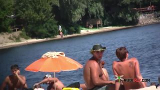 adult clip 31 hardcore pron video Curvy youthfull naturist lets the sun kiss her body 2, beach on hardcore porn