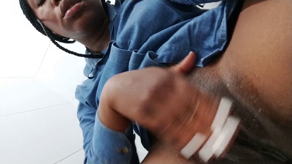 6261 Masturbándose en el trabajo Estoy liking