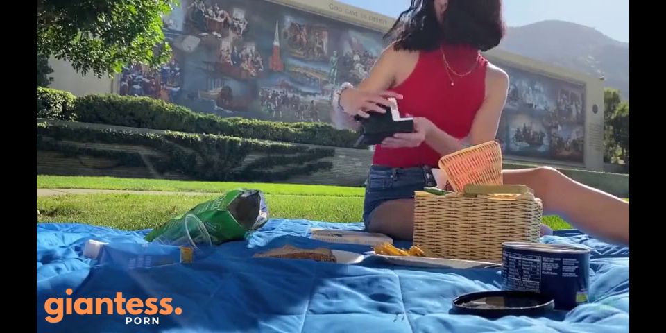 [giantess.porn] Giantess Madeline  Day at the park keep2share k2s video
