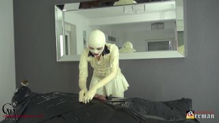 video 25 German Mistresses - A Blowjob From The Mistress - Fetisch Narzisse - HD 720p - gasmask - fetish porn chanel preston femdom