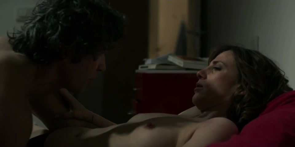 Claudia Coli - Bellezza e Cuor di Ferro (2011) HD 720p!!!