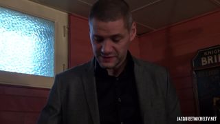 Christina in Une maman timide mais anale 1080p