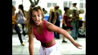 MiaMalkovaColección BRITNEY ESPERA A NIÑO UNA VEZ MÁS 720p