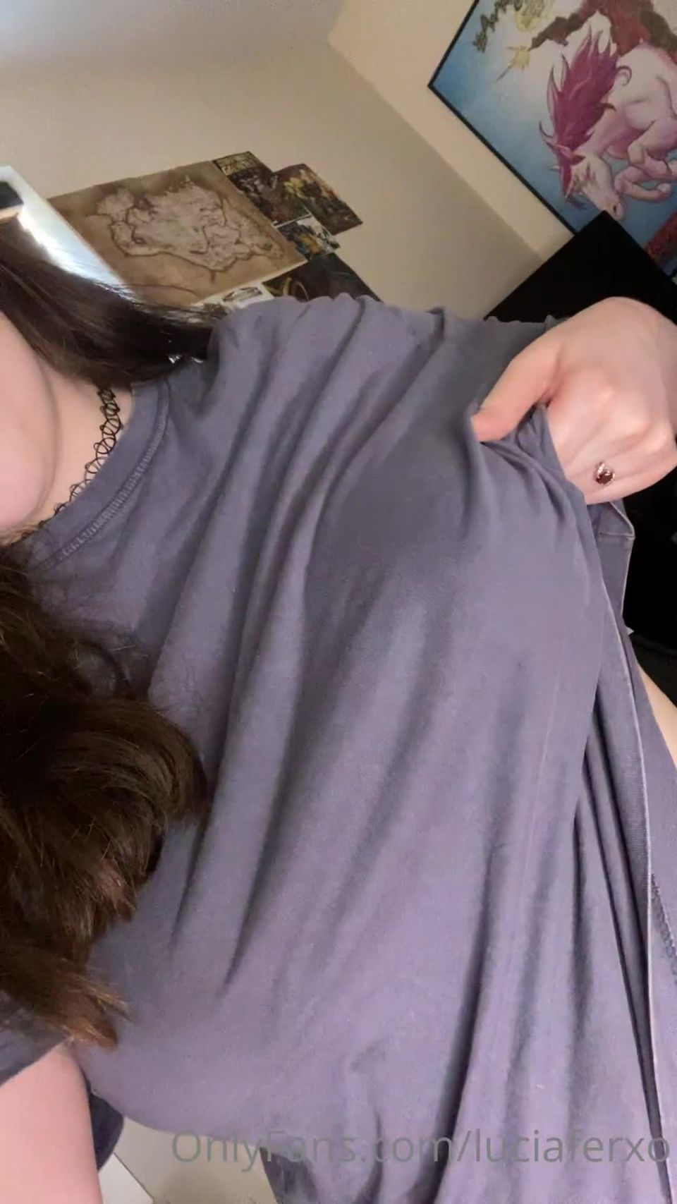 Onlyfans - LuciaFerXo - I cant tell if I like the fuzz or not - 18-09-2021