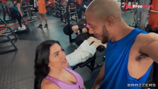 A Not So Sneaky Public Gym Bang - The Official Egypt, Dwayne Foxxx