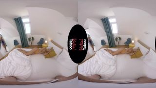 Online porn - VirtualTaboo presents Tiffany Rousso, Helena Moeller in Mom Takes It Deep While Sister’s Asleep – 05.11.2019 virtual reality