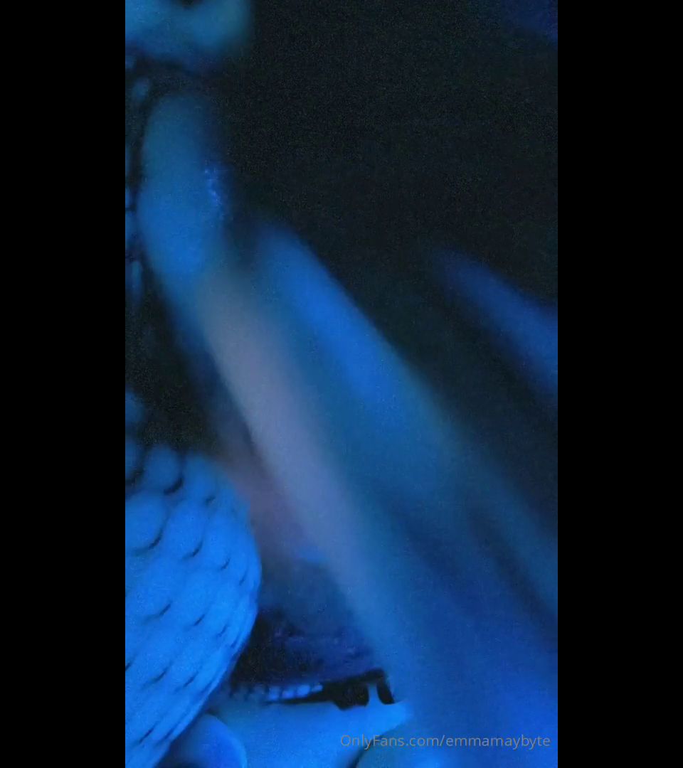 Emmamaybyte Being Slutty Baddie With Her Dildo Onlyfans (Toys)
