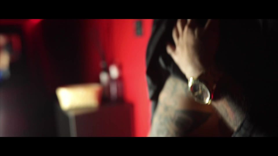 Faustine Perdrix - Truco en la barra Full HD - Sexwife cornudo