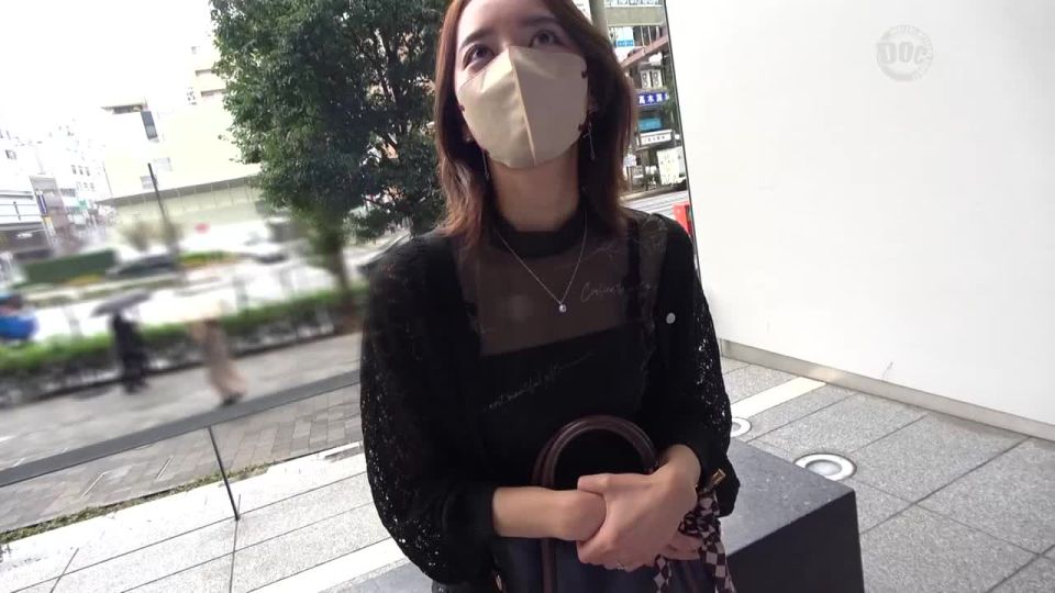 MAAN-965 【溜まっている変態人妻】最近レスな人妻がエロ動画撮影で発散！？カフェで堂々フェラ抜きごっくん！