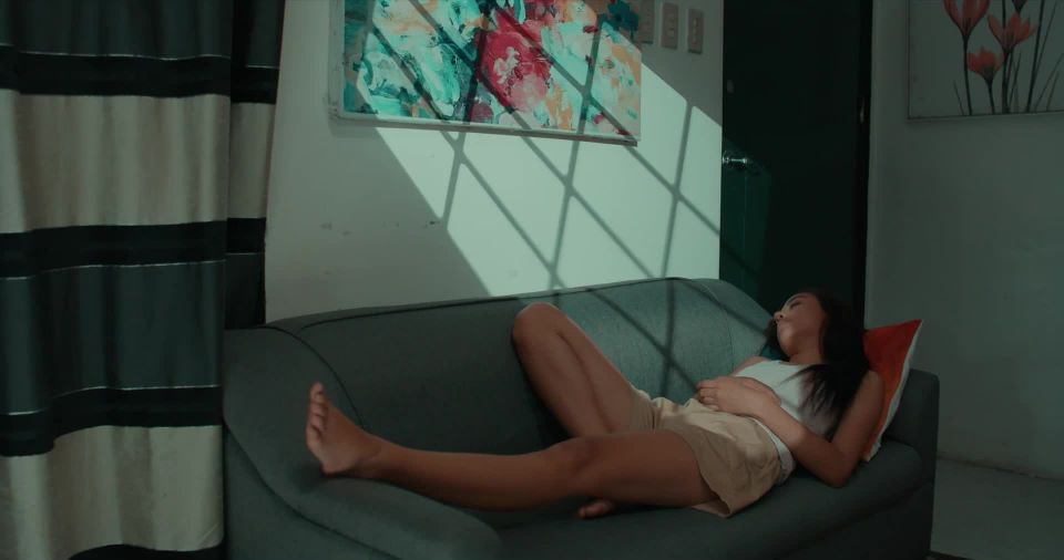 XXX Aventuras Privadas: Noches Calientes en el Discoteca Paraíso