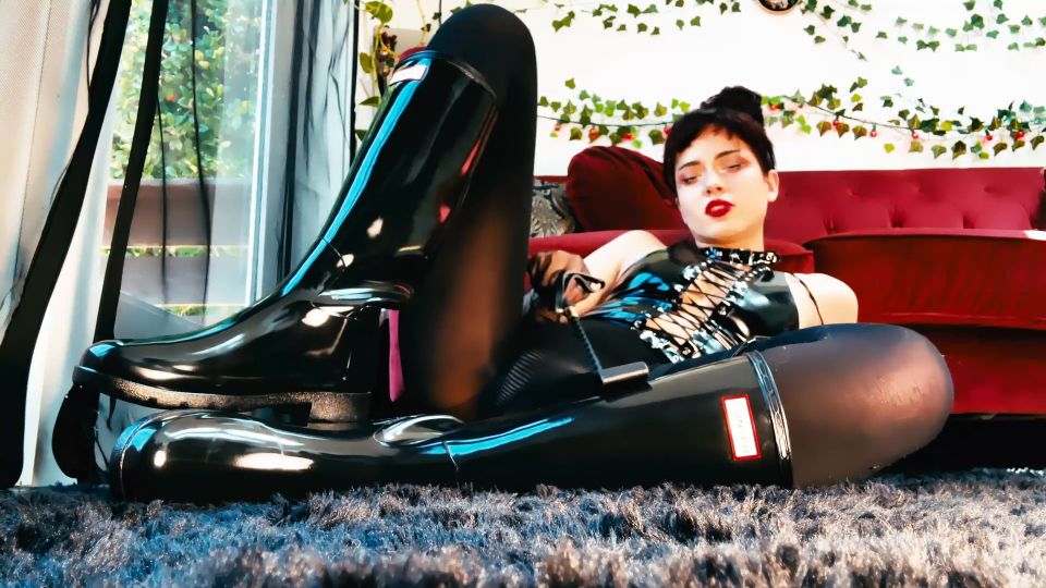 Encantadora V - Tormentando mi Puta de Bota Hunter - Escogido a mano Imbécil - Instrucciones - Enchantrixv