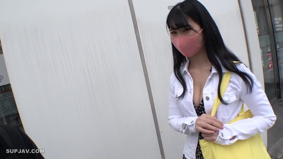 200GANA-2716 マジ軟派、初撮。 1797 スレンダーで巨乳で美尻！アプリで出会いを求めるまだ19歳の専門学生をナンパ！物静かだったのに膣奥突かれると甲高く喘ぐ！見事なグラインド騎乗位を見よ！！