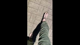 Onlyfans - Beneathmytoes - Did a little walk to the pond - 15-07-2020