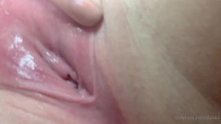 Daisea - some of you like these videos so heres me showing you my pussy hole muscles 05-07-2020