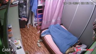 [Sleeping.Porn] Dad and mom sleeping together in the pink bedroom, watch now