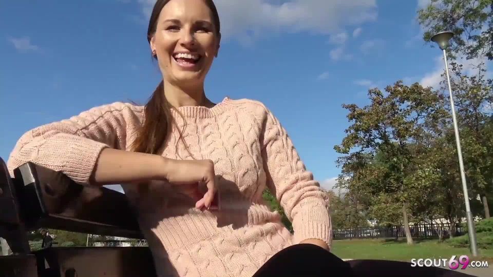 adult clip 20 Czech Jennifer Talk To Fuck At Real Pickup Street Casting | standing 69 | anal porn czech casting denisa