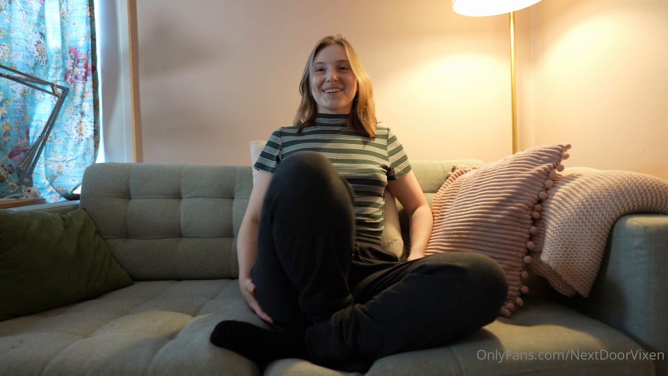 Nextdoorvixen 2024-10-10 Nueva alerta de vixen Presentando a los 19 más jóvenes más verdes 3uhwqs