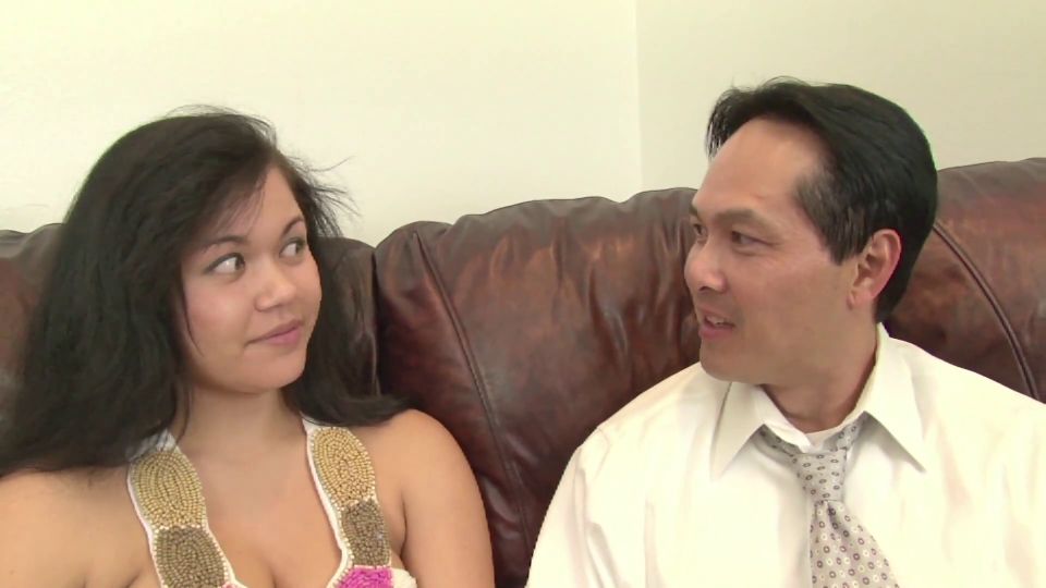 Young Asian Couple Agree To Gets Filmed Having Sex On Couch