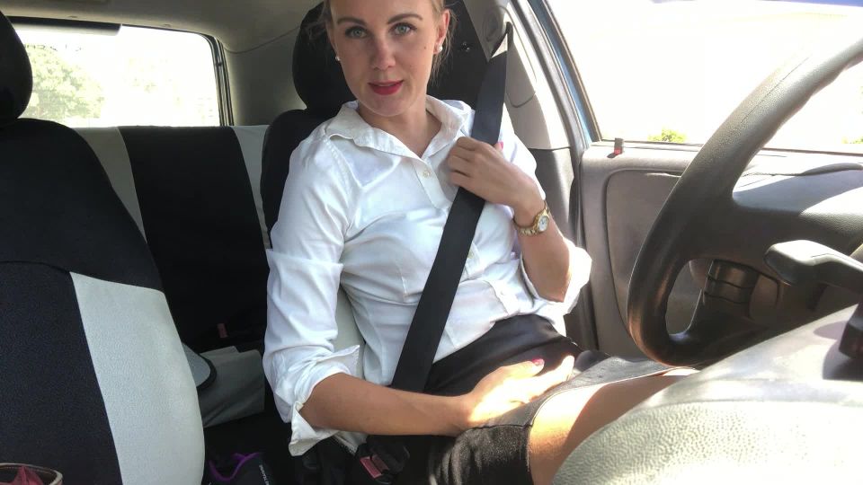 Ivy RosesBucled Up Masturbation In Car