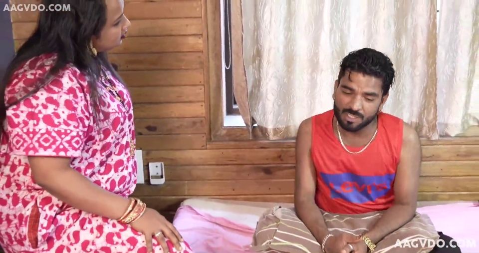 6225 Bindu Thakur Step Aunty Uncut