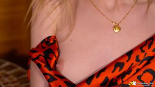 porno online clip 45 DownBlouse Idiota – Bebé gatito – Hacer que te Duros en femdom porno femdom pies fetiche