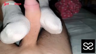 [GetFreeDays.com] Fetish POV. Sorellastra Italiana Molto Eccitata Mi Fa Una Sega Con i Piedi. Sborrata Sui Piedi. Sex Video July 2023