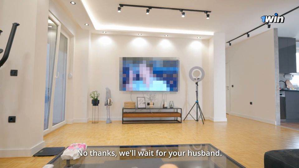 Mari Moore - Changed It For A Compliment Amateurporn - Mari moore