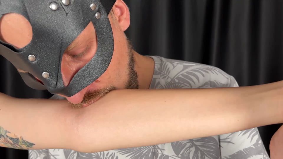 Domina Lee - Sensual besos calientes de la diosa de las manos suaves - FullHD 1080P