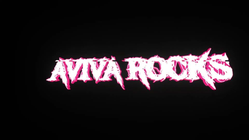 AvivaRocks - Vor einem Freund gepisst - FullHD 1080P