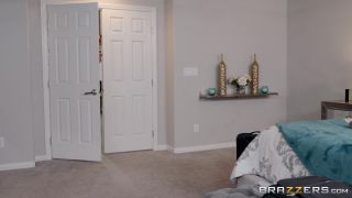 [AgePlays.com] Olivia Austin  En Suite Sneak 1 080