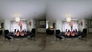 xxx clip 47 Watch Me Play - Michelle Thorne Smartphone | milfvr | reality big tits spreading