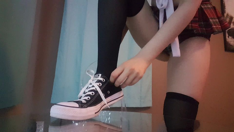 Pt 3FrostyPrincess - School Girl Feet