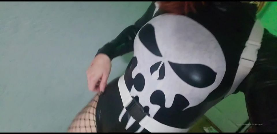 Mistressnicci () - trying out my punisher costume seems fitting 28-10-2019
