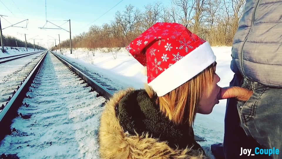 Jane Brown - Winter Outdoor Amateur Blowjob on the Railway Jane Brown