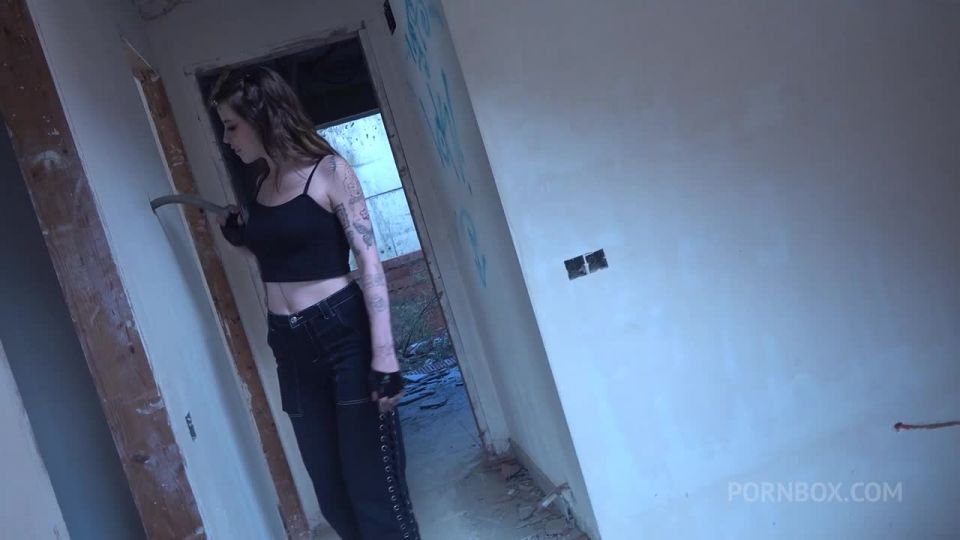 Eden Ivy Does.. Double Blow Job in an Abandoned [17-11-2021]